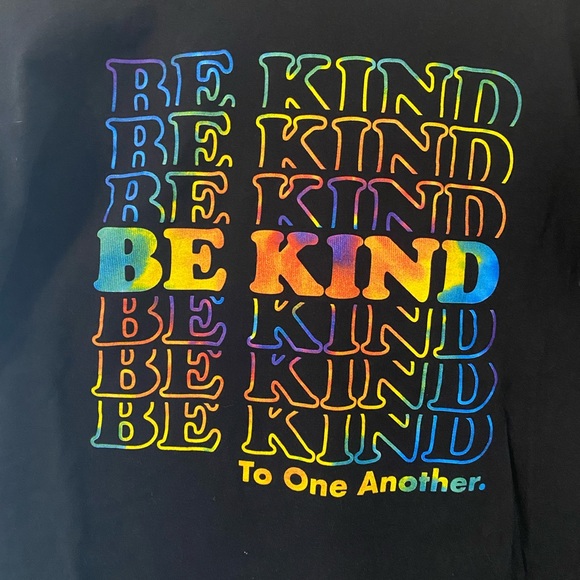 be kind tee - Picture 3 of 6